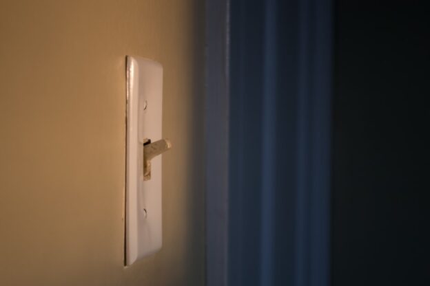 Photo Light switch